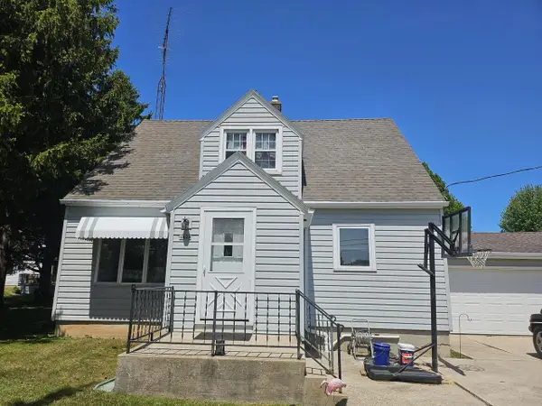 4428 Menasha AVENUE, Manitowoc, WI 54220