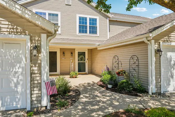 2123 E Broadway #C, Waukesha, WI 53186