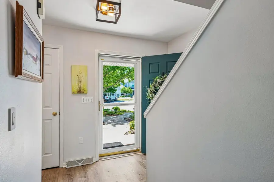 2123 E Broadway #C, Waukesha, WI 53186 - #2
