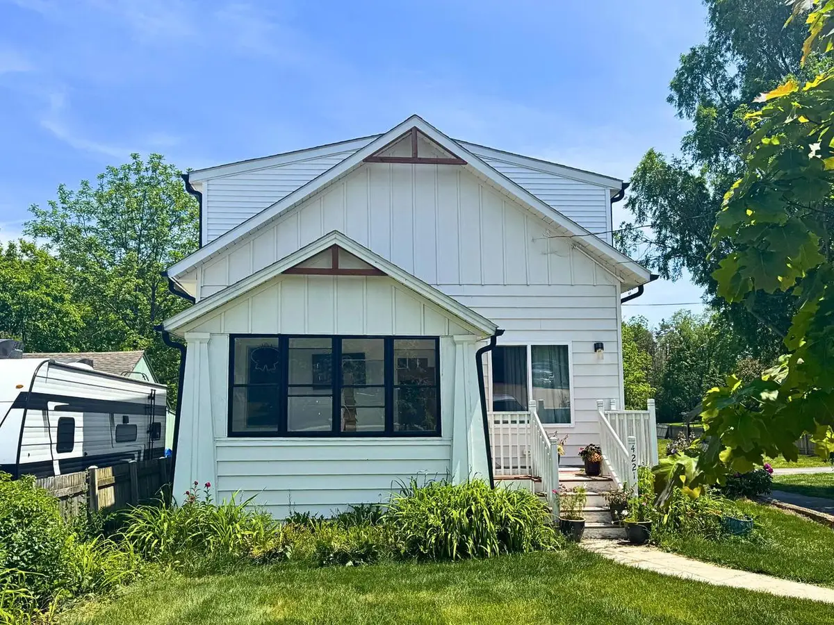4221 Wood ROAD, Mount Pleasant, WI 53403 - #1