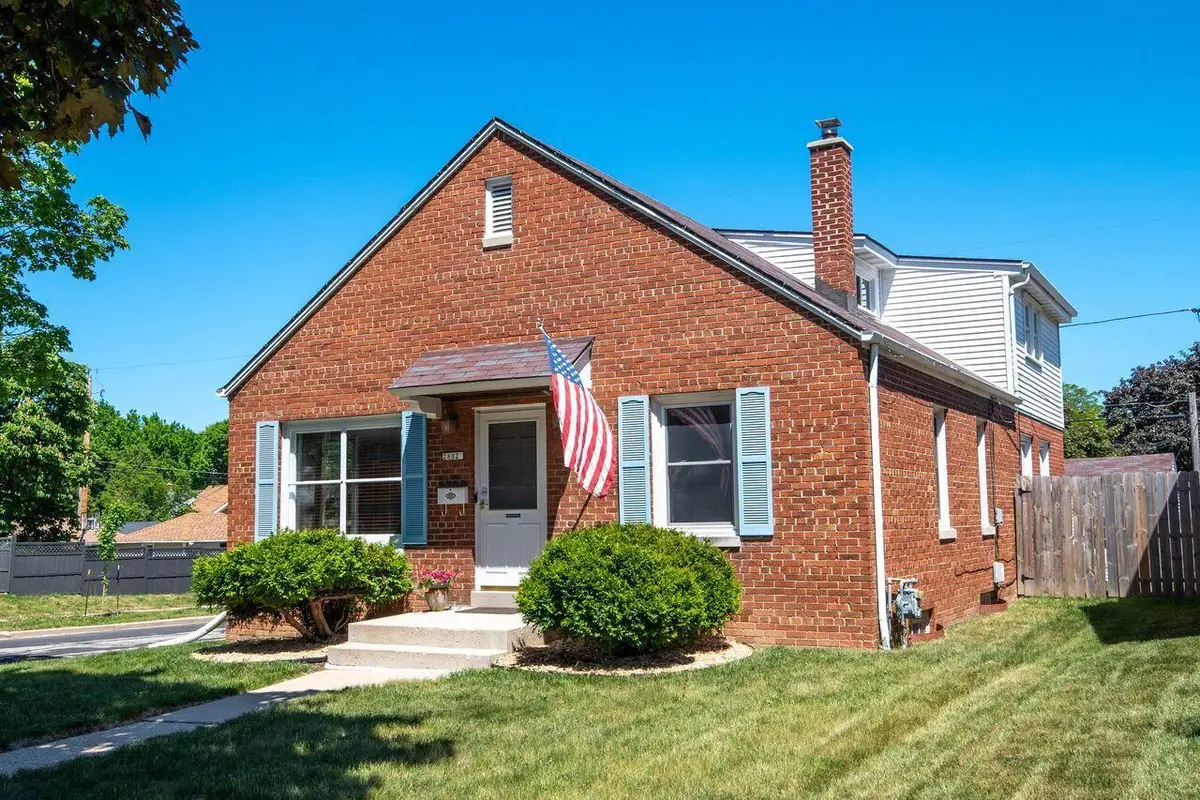 2802 S 47th STREET, Milwaukee, WI 53219 - #1