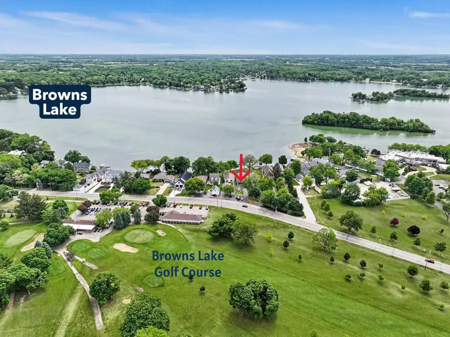 3215 S Browns Lake DRIVE, Burlington, WI 53105 - #2