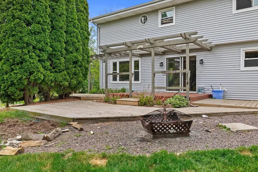 S78W18206 Lions Park DRIVE, Muskego, WI 53150 - #2