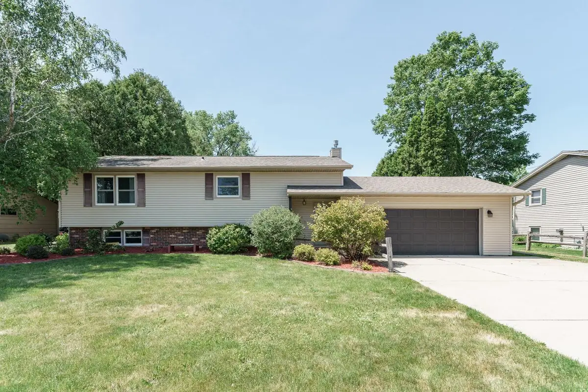 718 N Water STREET, Watertown, WI 53098 - #1