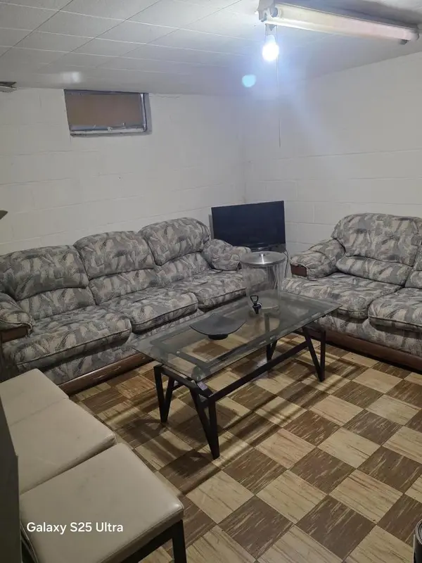 3860 N 74th STREET, Milwaukee, WI 53216