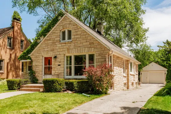 2914 N 69th STREET, Milwaukee, WI 53210