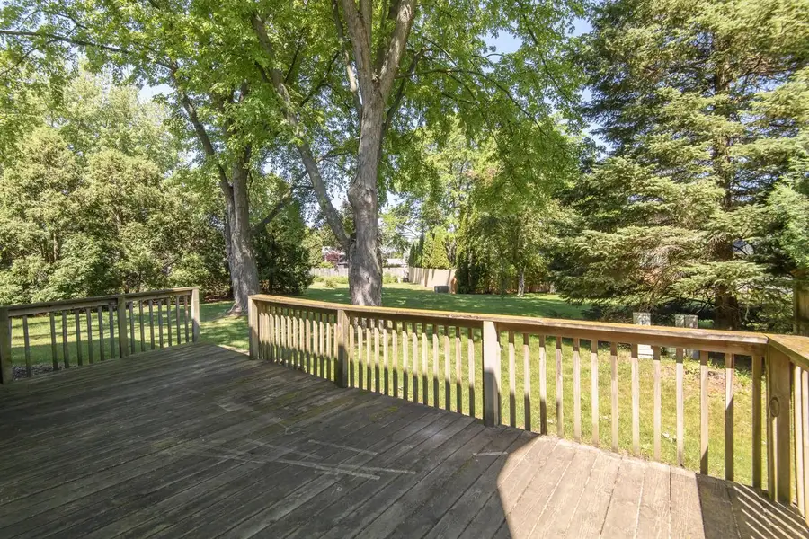 519 Greenfield DRIVE, Grafton, WI 53024 - #3