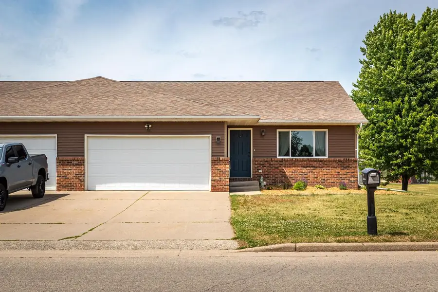 307 Roberts STREET E, Holmen, WI 54636 - #2