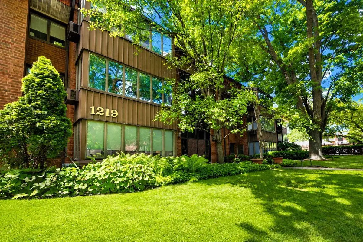 1219 N Jackson STREET #308, Milwaukee, WI 53202 - #1
