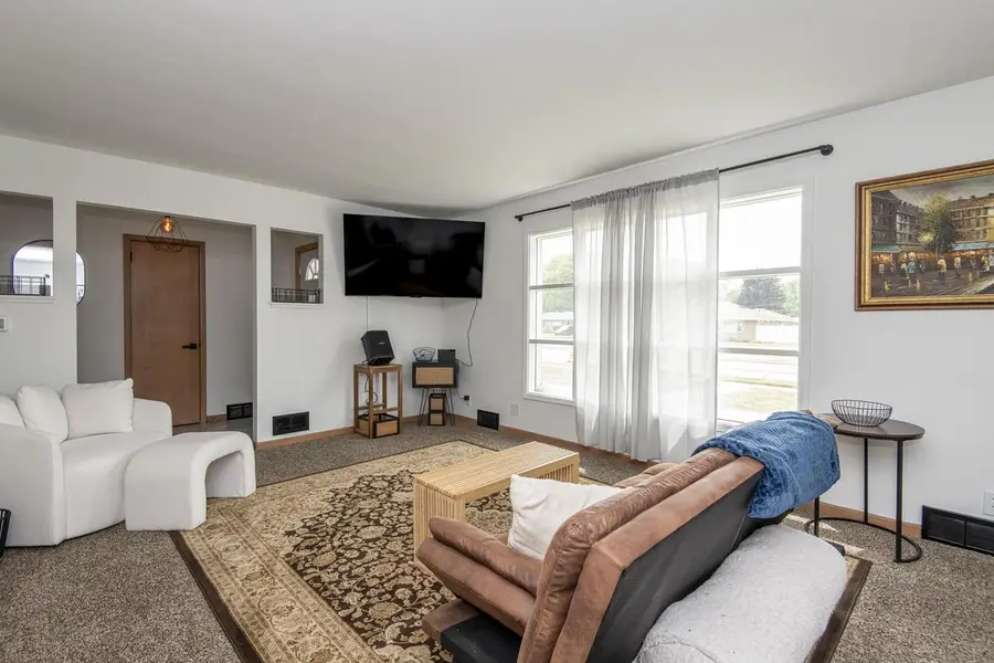 707 N Moreland BOULEVARD, Waukesha, WI 53188 - #3