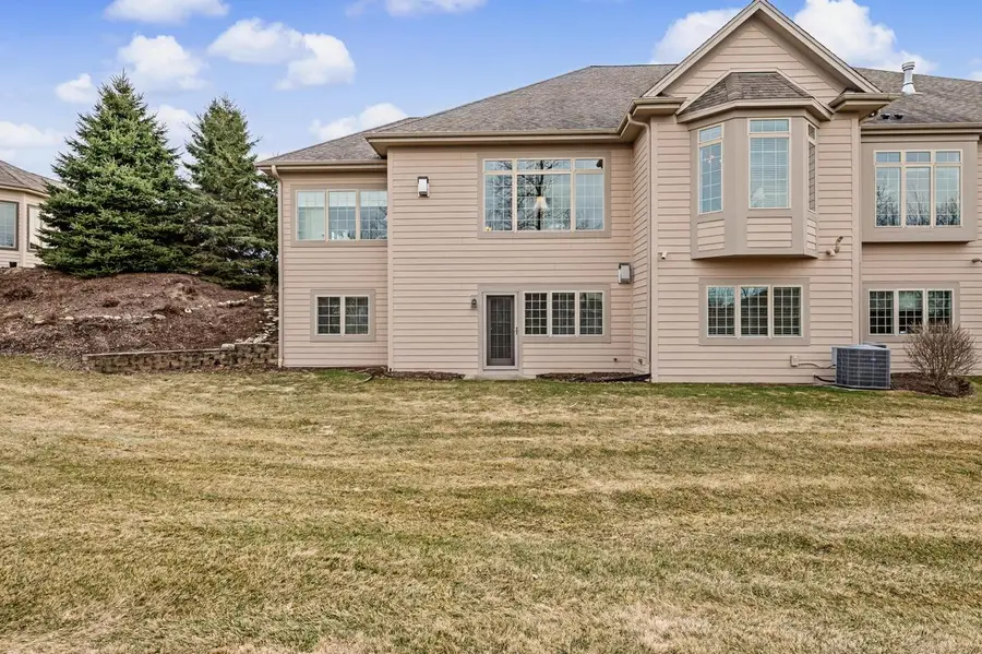 N35W23668 Auburn COURT, Pewaukee, WI 53072 - #2