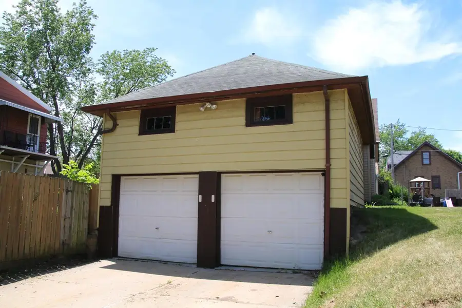 139 N 73rd STREET, Milwaukee, WI 53213 - #3