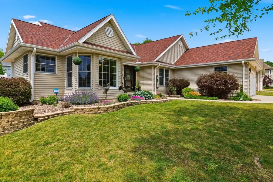 6825 S Crane DRIVE, Oak Creek, WI 53154 - #2