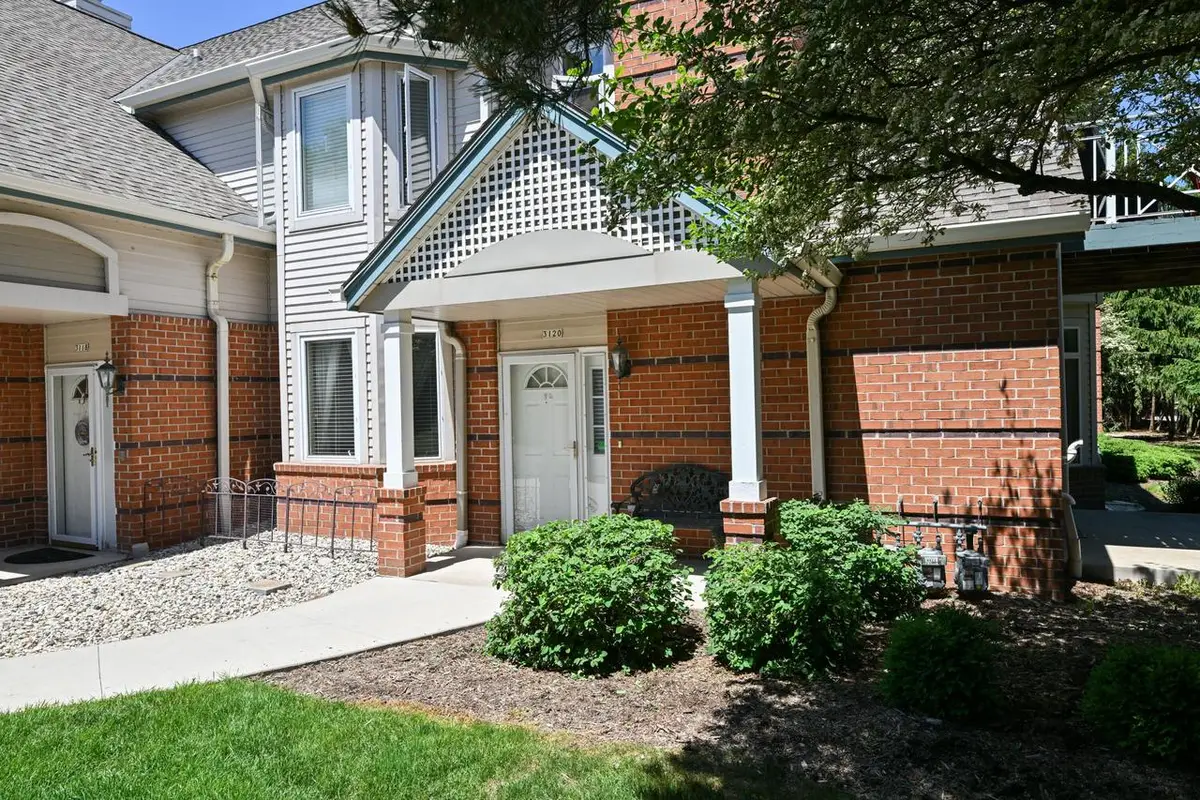 3120 S Toldt PARKWAY, West Allis, WI 53227 - #1