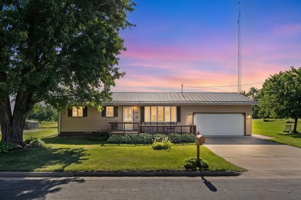715 Chicago AVENUE, Viroqua, WI 54665 - #1