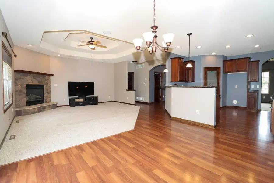 W245N2799 Single Tree DRIVE, Pewaukee, WI 53072 - #3
