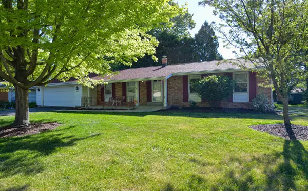 8316 N Edge O Woods DRIVE, Brown Deer, WI 53223
