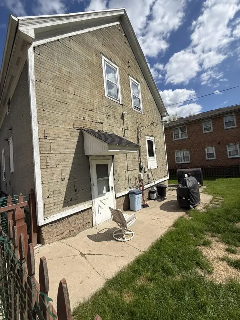 5681 N 42nd STREET, Milwaukee, WI 53209 - #3
