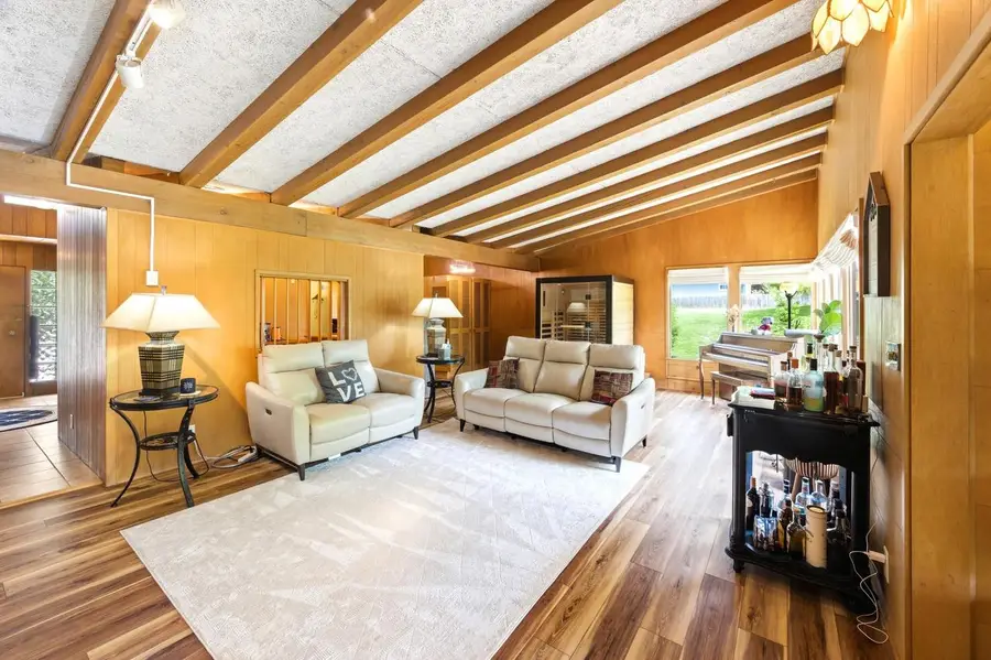 507 W Montclaire AVENUE, Glendale, WI 53217 - #2