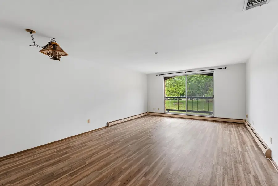 4155 W Rivers Edge CIRCLE #4, Brown Deer, WI 53209 - #2
