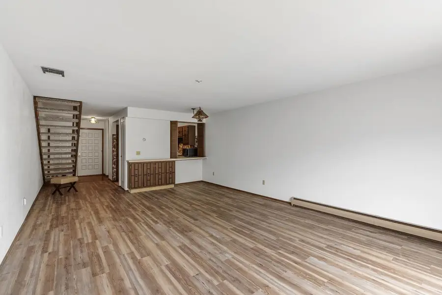 4155 W Rivers Edge CIRCLE #4, Brown Deer, WI 53209 - #3