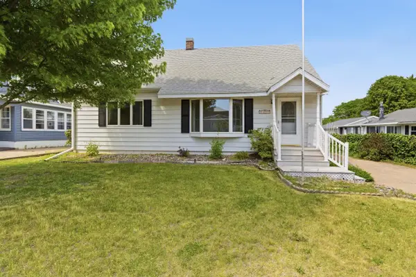 2821 Birch STREET, La Crosse, WI 54601