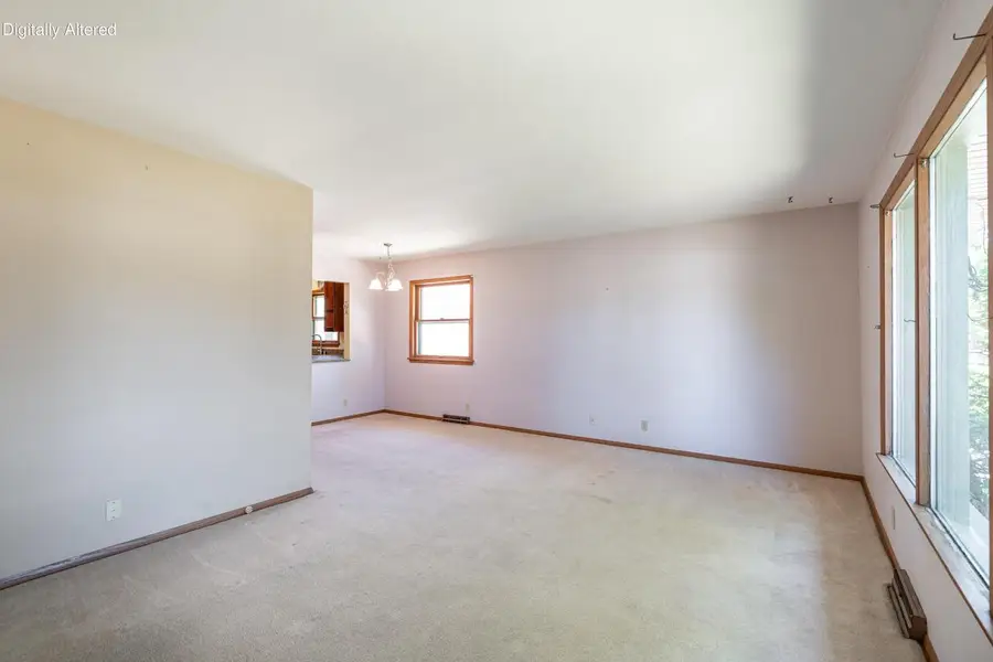 521 N 105th STREET, Wauwatosa, WI 53226 - #2