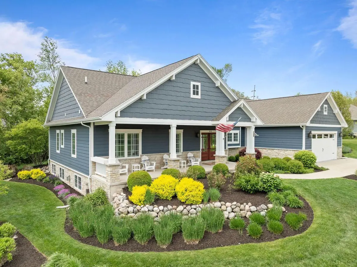833 Red Hawk DRIVE, Walworth, WI 53184 - #1