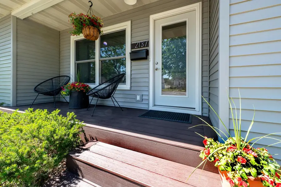 2137 Johnson STREET, La Crosse, WI 54601 - #2