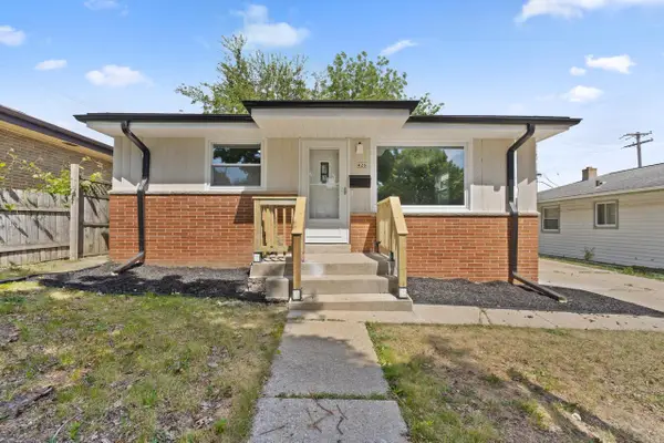 426 S 92nd STREET, Milwaukee, WI 53214
