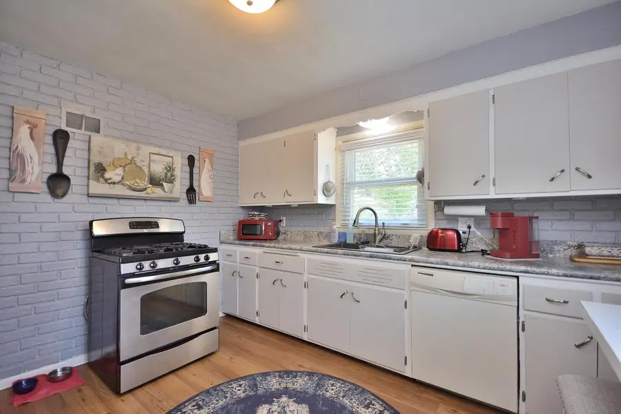 4130 W Portage STREET, Milwaukee, WI 53209 - #3