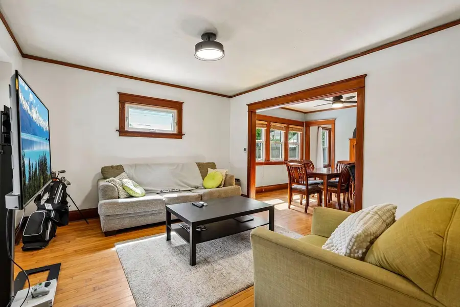 3837 W Mt Vernon AVENUE, Milwaukee, WI 53208 - #3