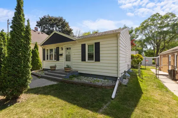 5707 N 36th STREET, Milwaukee, WI 53209