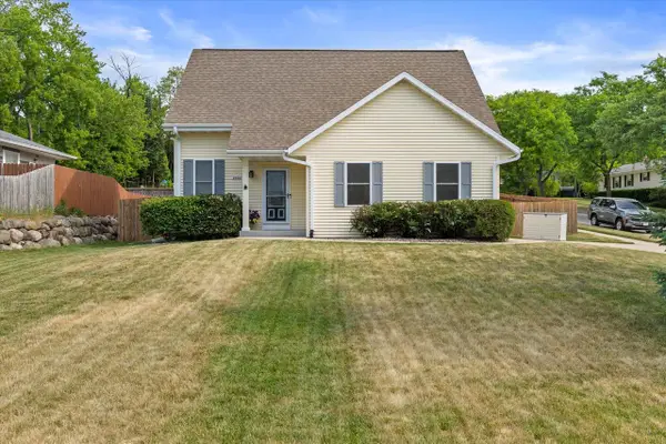 2400 Summit AVENUE, Waukesha, WI 53188