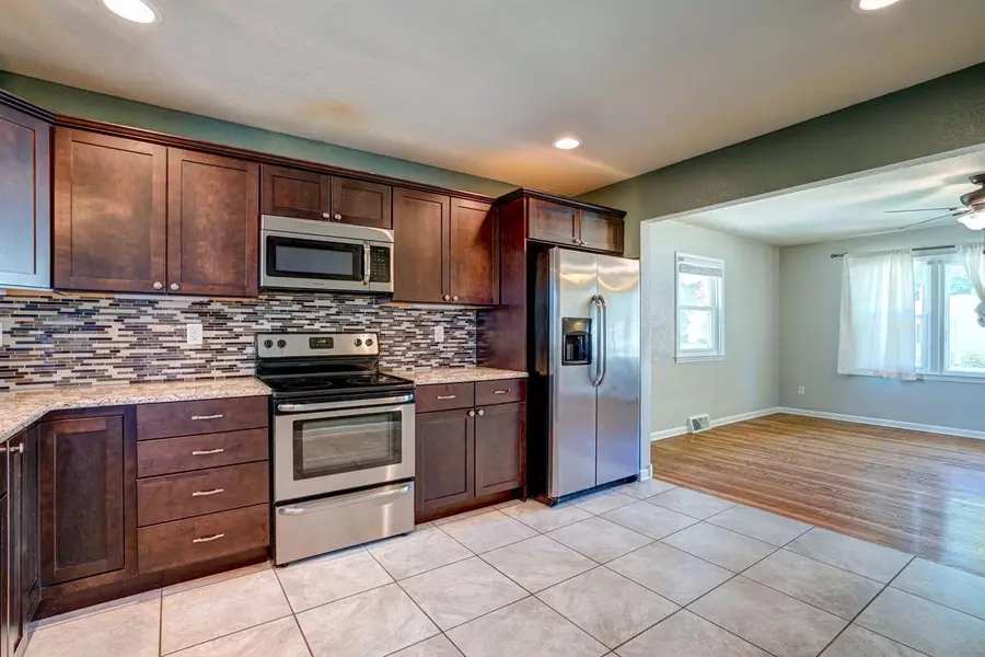 4015 Harding ROAD, Kenosha, WI 53142 - #2