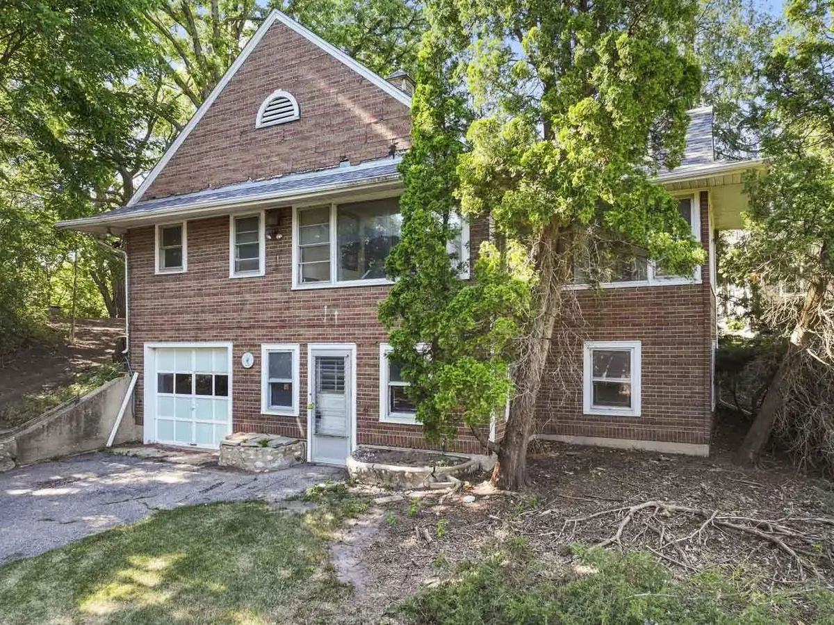 2810 Fischer DRIVE, Burlington, WI 53105 - #1