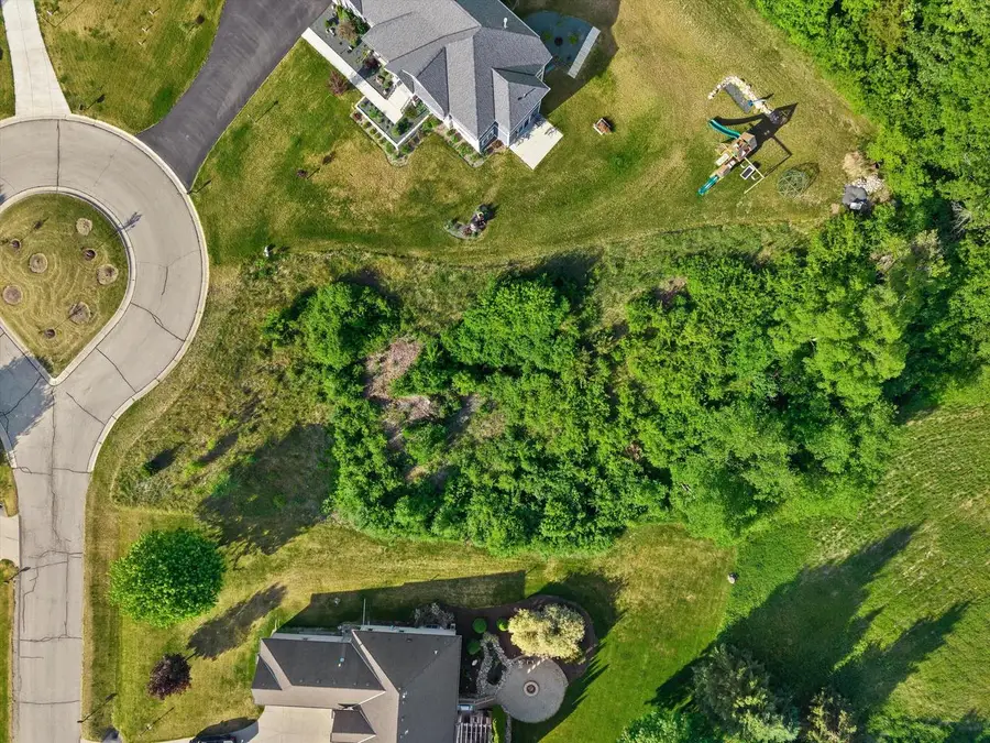 Lt31 PRIMROSE CIRCLE, Oconomowoc, WI 53066 - #2