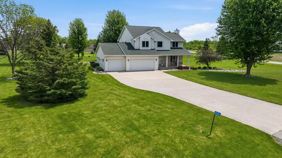 N2244 Nicole COURT, Kaukauna, WI 54130 - #2