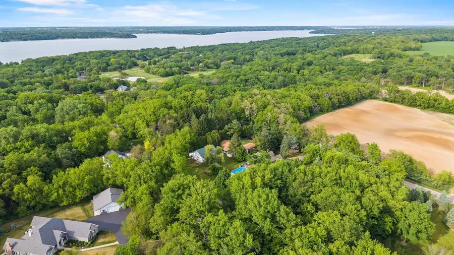 986 Indian Hills ROAD, Fontana, WI 53125 - #2