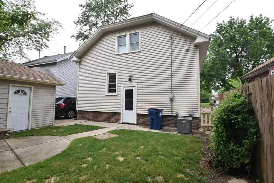 1707 Carlisle AVENUE, Racine, WI 53404 - #2