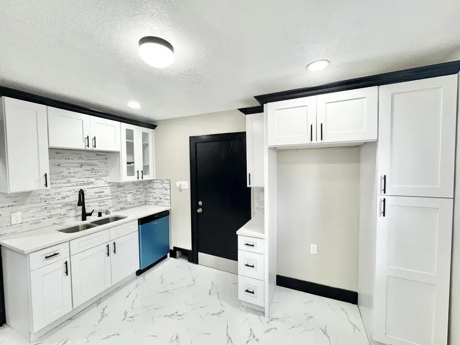 6124 N 39th STREET #6124A, Milwaukee, WI 53209 - #2