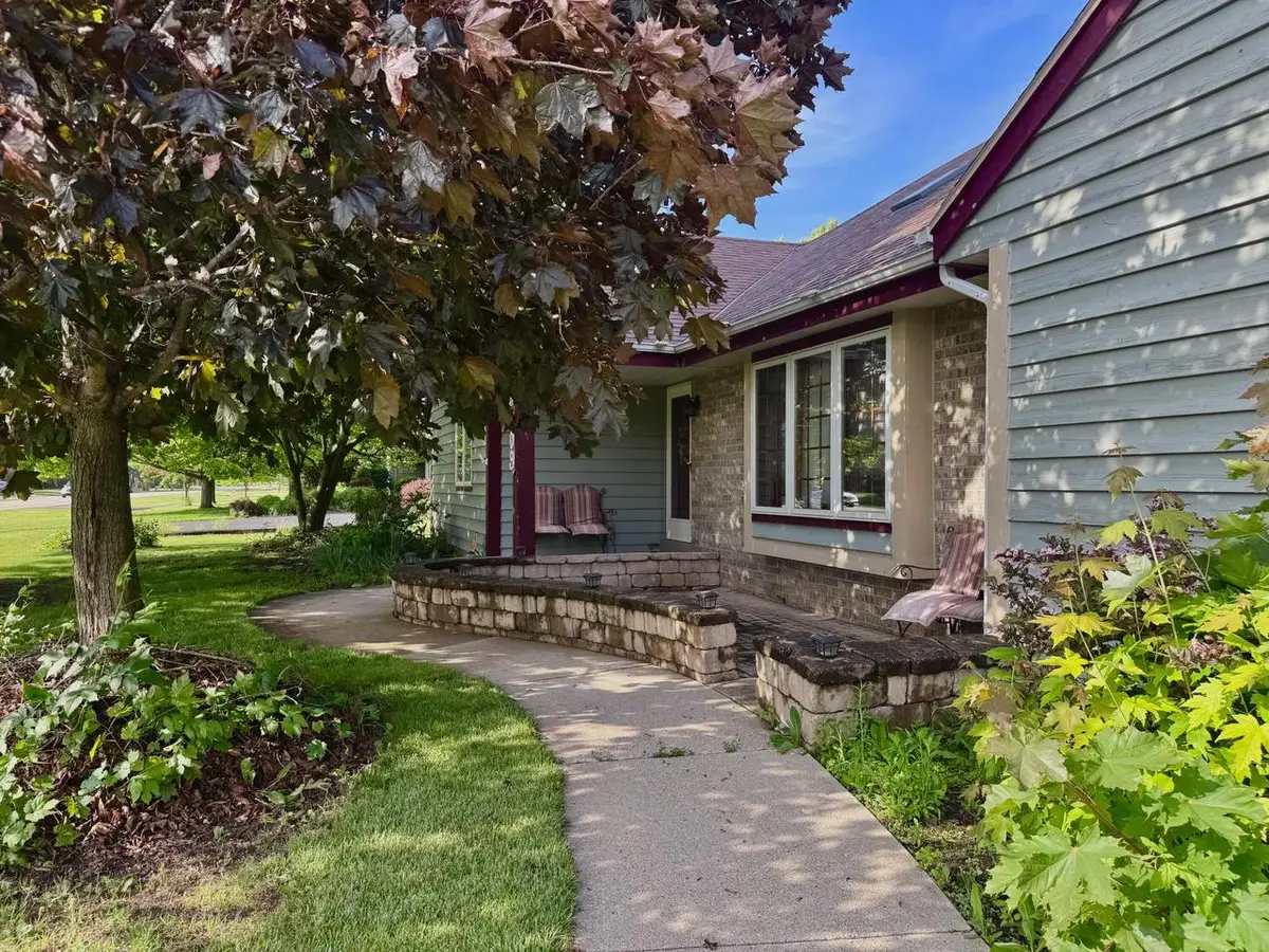 5309 Lathrop AVENUE, Mount Pleasant, WI 53403 - #1