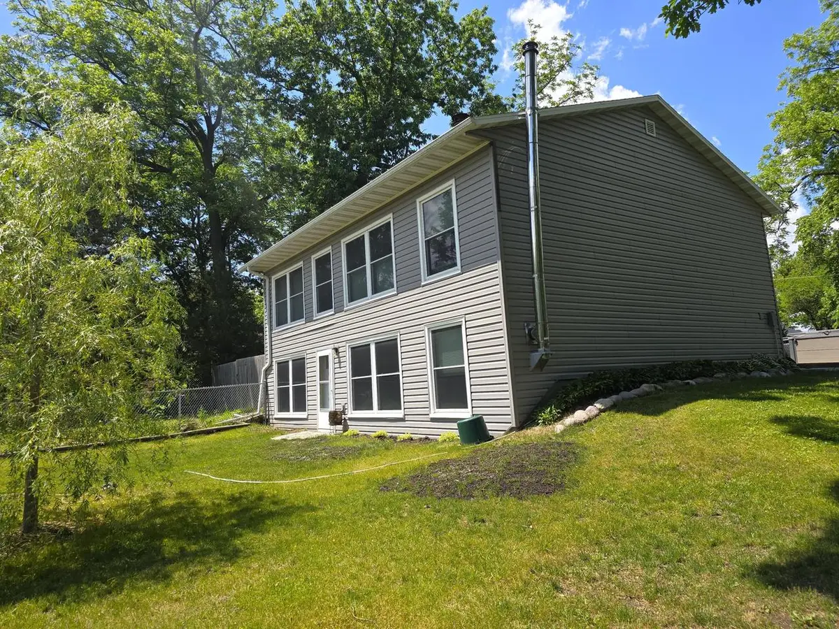 2505 E Lake Shore DRIVE, Twin Lakes, WI 53181 - #1