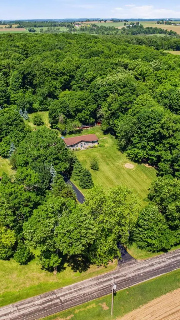 N6814 Sugarbush ROAD, Glenbeulah, WI 53023 - #2