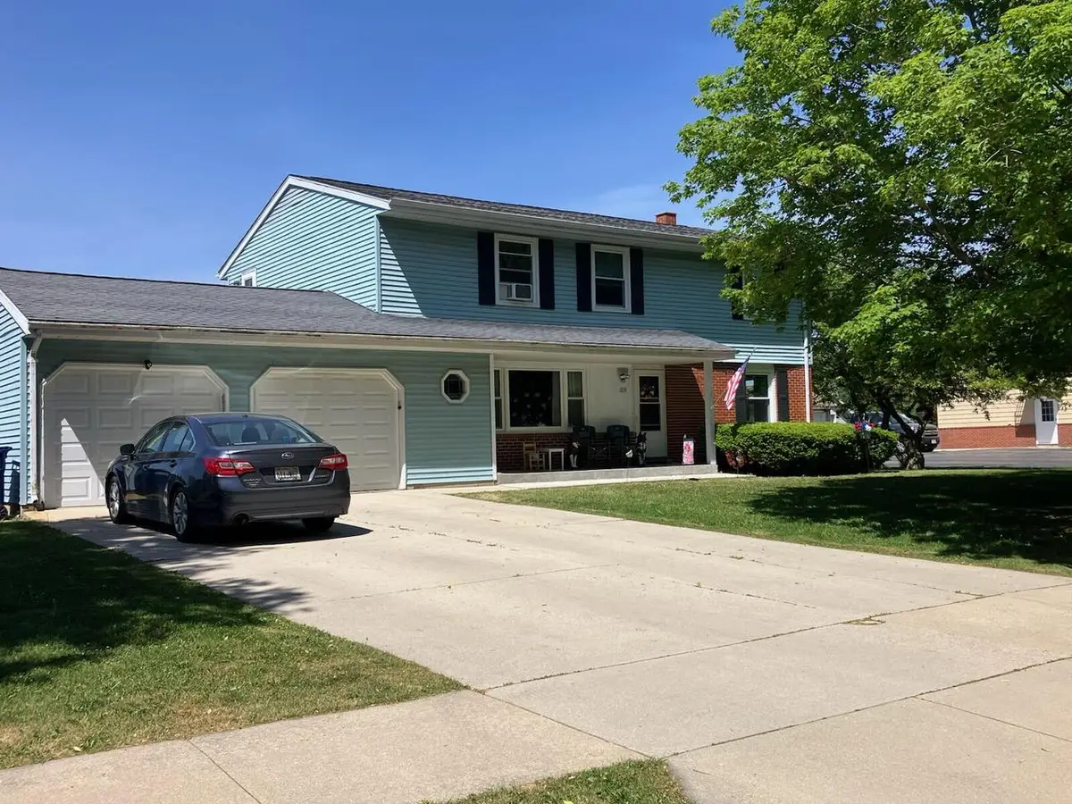 250 Martin DRIVE #252, Fredonia, WI 53021 - #1