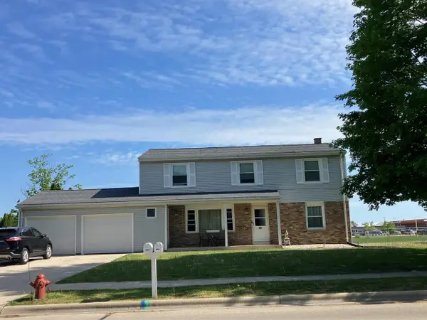 280 Martin DRIVE #282, Fredonia, WI 53021
