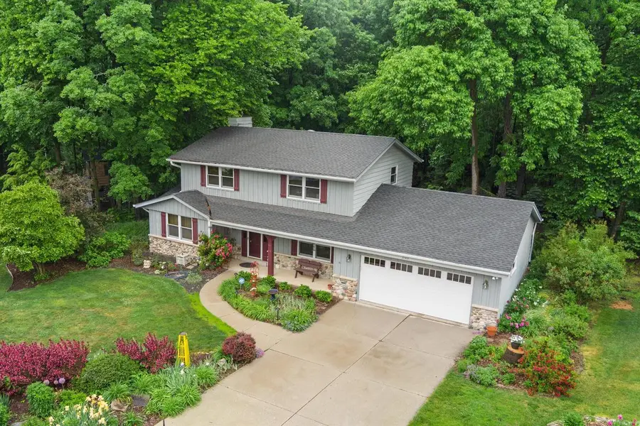 3145 S Manor COURT, New Berlin, WI 53151 - #2