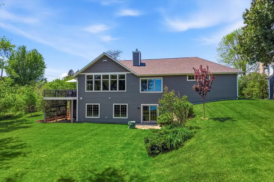2727 Highland TERRACE, Sheboygan, WI 53083 - #2
