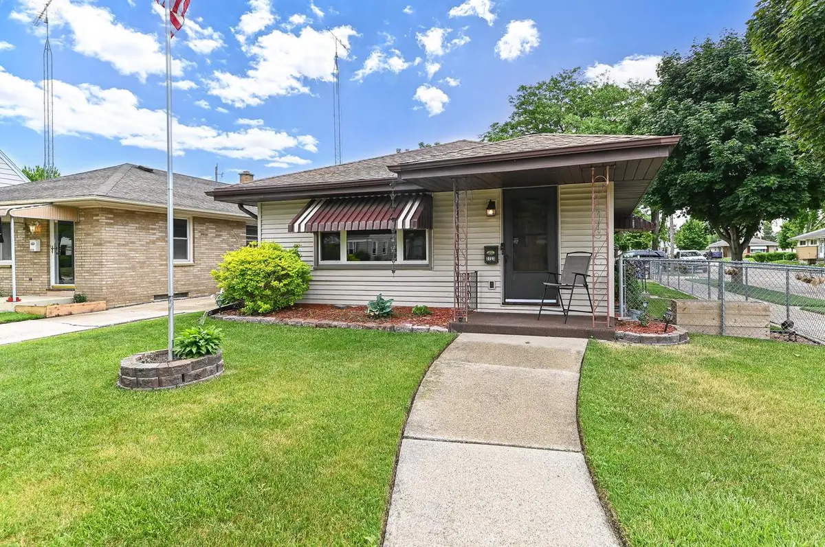 2223 Hayes AVENUE, Racine, WI 53405 - #1
