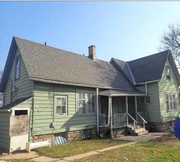 2565 N 10th STREET, Milwaukee, WI 53206